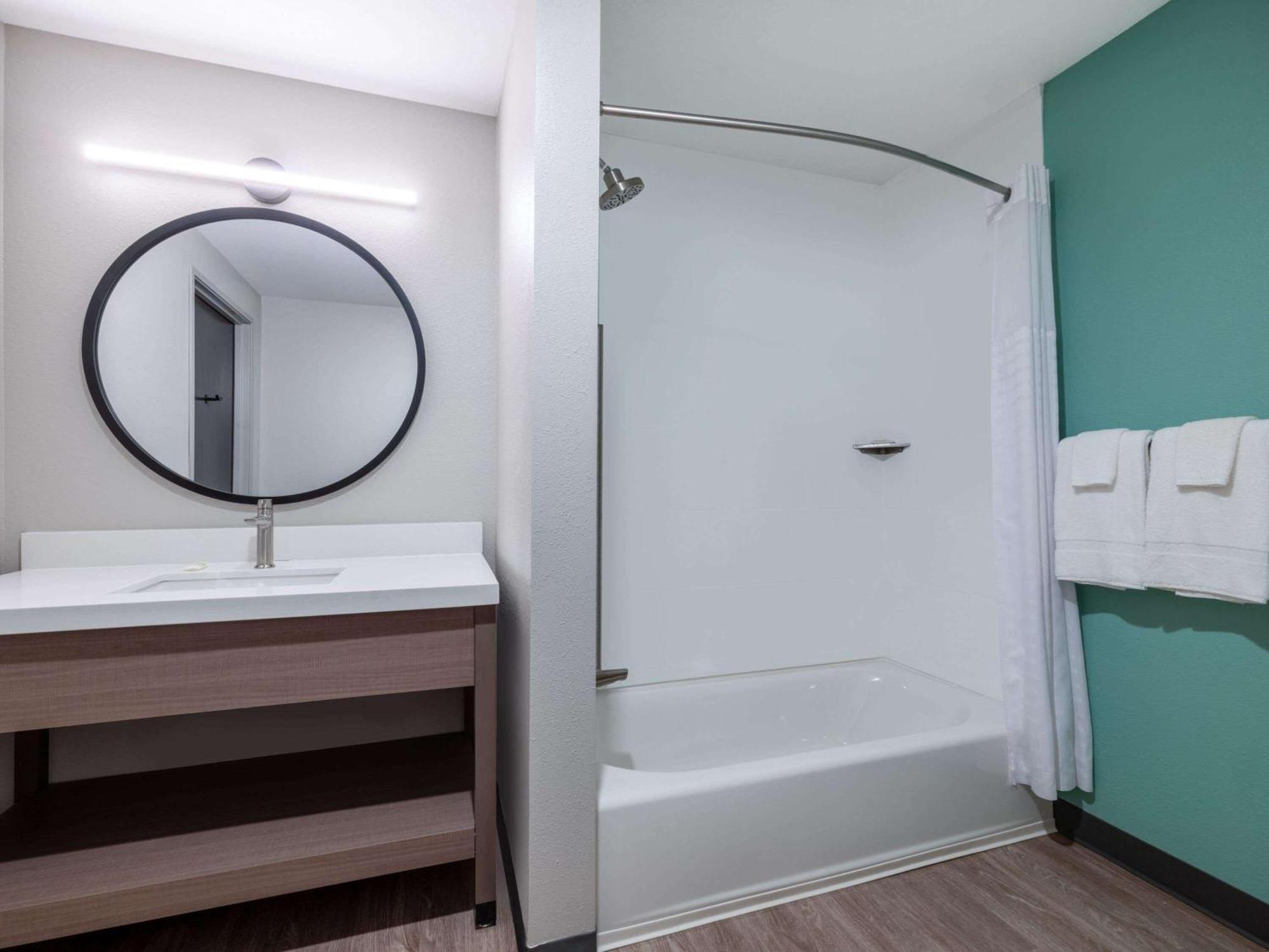 Hotel Echo Extended By Wyndham Madison